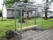 wiata-przystankowa-autobusowa-CETUS-LUX-realizacje-03.webp