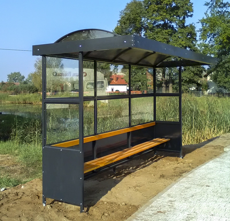 wiata-przystankowa-autobusowa-PAVO-realizacje-04.webp