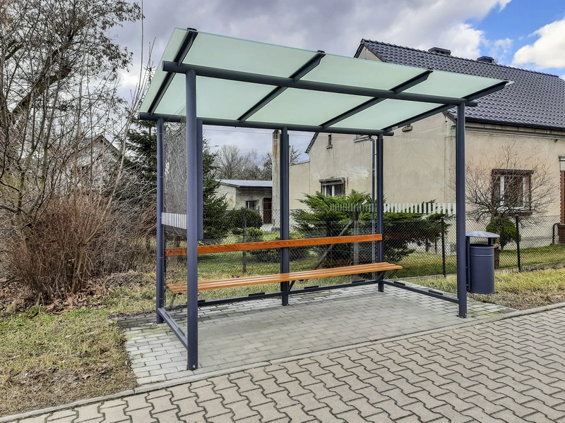 wiata-przystankowa-autobusowa-COSMIN-realizacje-03.webp